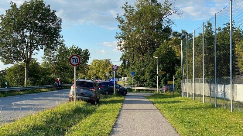 In einem kleinen Weiher bei Rottenburg ist am Freitagabend eine Wasserleiche gefunden worden.