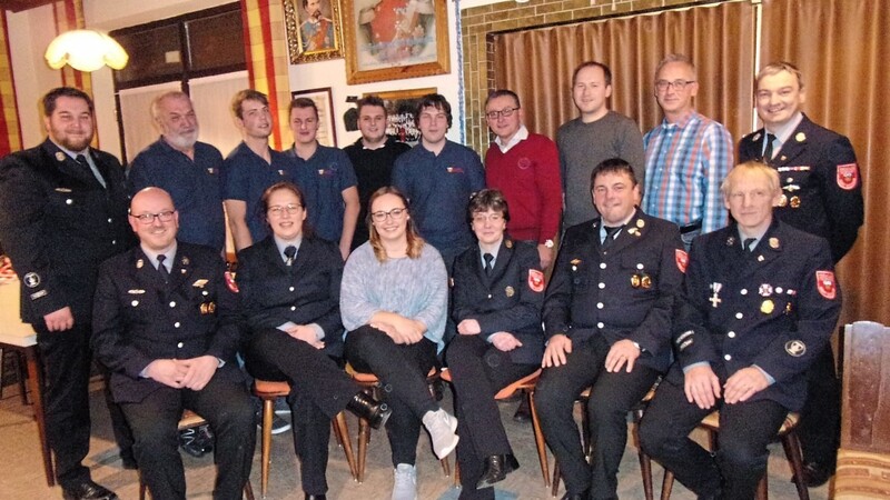 Nach einem zweiten Anlauf ist die Eschlkamer Feuerwehr wieder komplett.