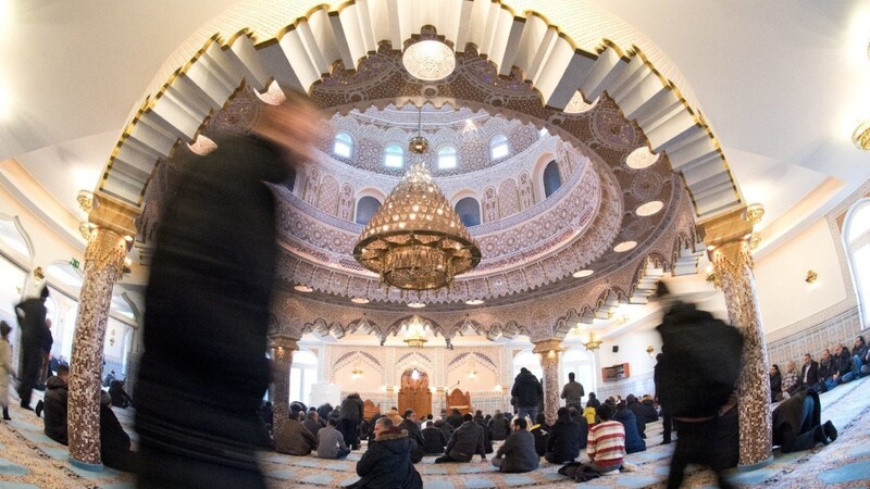 In München soll ein Zentrum für Islam entstehen. Die Kosten sind mit 20 bis 30 Millionen Euro veranschlagt, einen Großteil davon wollen die Vereinigten Arabischen Emirate übernehmen.