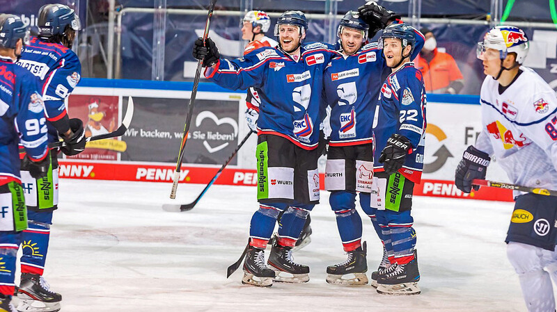 Aus einem 1:2-Rückstand konnten die Tigers gegen München im Schlussdrittel ein 4:4 machen. Darauf wollen und müssen sie in der Partie gegen Augsburg aufbauen.