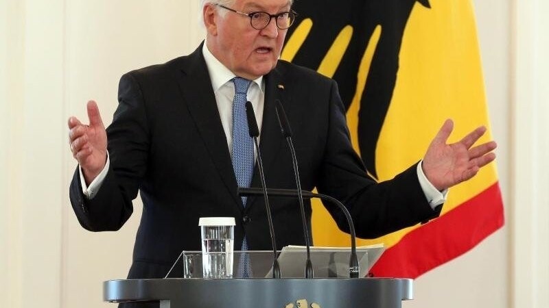 Bundespräsident Frank-Walter Steinmeier bei einem Bürgerdialog im Schloss Bellevue.