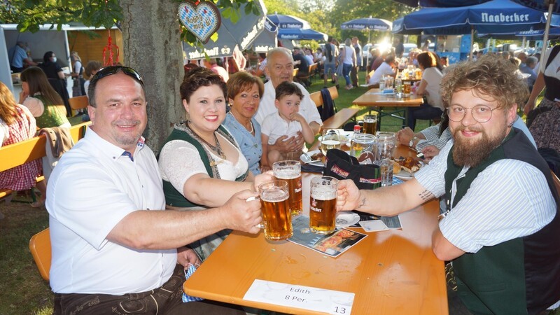 Bereits 2020 war das Biergartenvolksfest - hier in der Stadthalle - ein voller Erfolg.