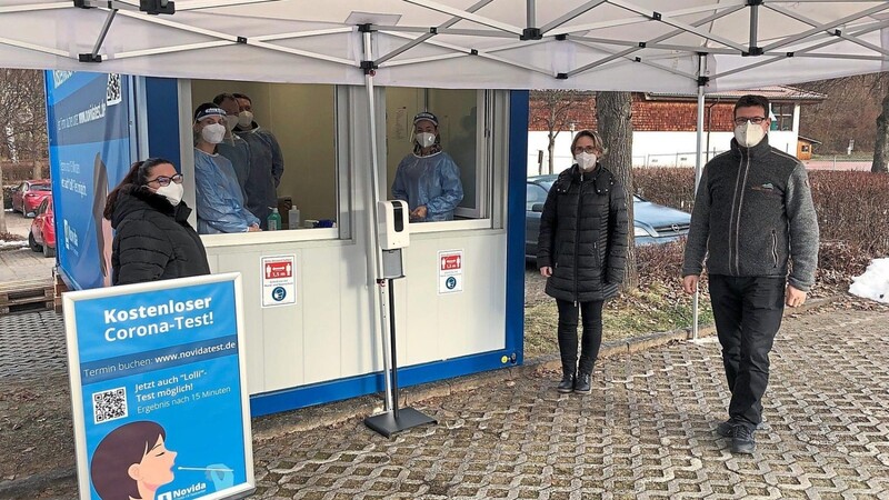 Nicht nur Besucher des Osserbades steht die Teststation zur Verfügung, das tägliche Angebot richtet sich an die gesamte Bevölkerung.