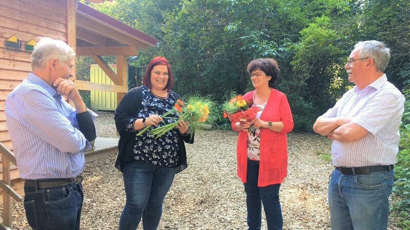 Dank an Daniela Sollich (2.v.l.) für die Informationen zum Waldkindergarten.