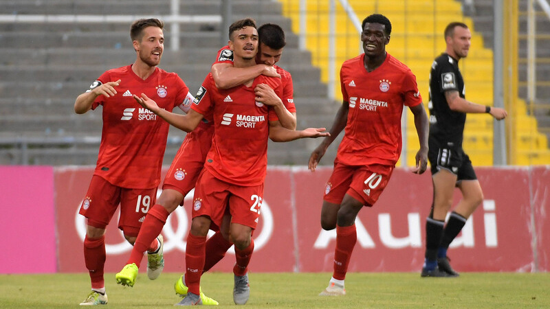 Der FC Bayern II feiert im zweiten Spiel den ersten Sieg.